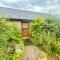 4 beautiful stone built barns sleeping 17 people - Llangwm-isaf