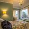 Clementine's Guest House & Vacation Rentals - أستوريا