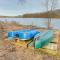 Lakefront Hartland Cottage with Patio and Fire Pits! - Hartland
