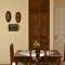 The Antique House