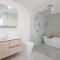 Newly Built Spacious Beach Home - The Entrance