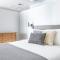 S Boston studio w Gym WD by Seaport on D BOS-350 - 波士顿