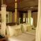 The Oberoi Vanyavilas Wildlife Resort, Ranthambhore - 萨瓦伊马多普尔