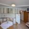 Apartments Zlatko