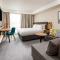 Holiday Inn Manchester Airport, an IHG Hotel - هييل