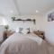 Central Windsor Modern Garden Flat, Walk 2 Sights