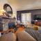 127 Hwy 71 Main House