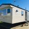 Beside the Seaside, Pakefield Holiday Park, Arbor Lane, Pakefield, Lowestoft NR33 7BE