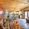 Lovely Livingston Loft with Mountain and River Views! - 利文斯顿