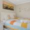 Life's a Beach - walk to everything in historic Carolina Beach! condo - 卡罗来纳比奇