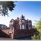 Boutique Maidstone Gem - Sleeps 2