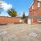 Boutique Maidstone Gem - Sleeps 2