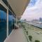 Maison Privee - Deluxe 3BR Apt with Dubai Marina Vws & Beach Access - Dubái