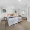 Beacon Lakeside Luxury 908 - 3 Bedroom