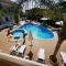 Esperienza Luxury fronte mare con piscina