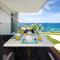 Green Bay Seafront Apartment