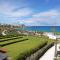 Green Bay Seafront Apartment
