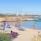 Green Bay Seafront Apartment