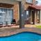 Christas Place 899