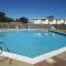 2 Storey 3 Bedroom Chalet -Outdoor Swimming Pool - sleeps up to 6 - 5 min walk to the Beach, near Broads and Great Yarmouth