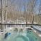 Wilmington Chalet with Hot Tub Less Than 8 Mi to Mount Snow! - 威尔明顿