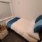 Whole House - 4 Bedrooms - Parking - Sleeps 8