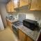 MBZ - Cosy Separate Room in Unique Flat - 阿布扎比