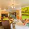 Stunning Home In Saint Laurent Dolt - Saint-Laurent-dʼOlt