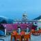 Hotel Hilltop At Mall Road Manali With Open Terrace - Manāli