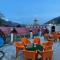 Hotel Hilltop At Mall Road Manali With Open Terrace - Manāli