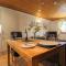 Oak Tree Lodge - A Romantic Getaway- Finlake Resort & Spa - Devon