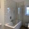 Luna Azul at The Bay Filey, sleeps up to 8, and 2 dogs stay for free! - Filey
