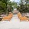Perina Haven - Island Vis Beachfront