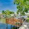 Waterfront Okeechobee Getaway w/ Backyard Dock!