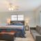 Waterfront Okeechobee Getaway with Backyard Dock!