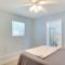 Waterfront Okeechobee Getaway with Backyard Dock!