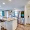 Lovely Kailua-Kona Home about 2 Mi to Town and Beach!