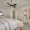 Family-Friendly Townhome about 2 Mi to Windsor Lake!