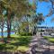 Beachside One Bedroom Flat Retreat - Maroochydore