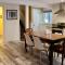 Condo 7 Slopeside With Private Sauna and Hot Tub - 基灵顿