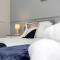 Comfy and homely ideal for families and contractors hosted by Our Home Short Stays fast WiFi and crisp white hotel standard linen - 达灵顿