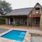 Ingwe Bush Lodge