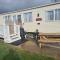 Beautiful 6 Berth Caravan At Breydon Water Nearby Great Yarmouth Ref 10056B