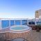 Oceanfront penthouse with private pool Copacabana