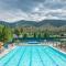 Pine Mountain Club Cabin Rental with Pool Access!