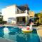 Villa Georgina & Villa Marianda Coral Bay