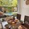 Dharma Shanti - Spacious Villa with Pool in UBUD