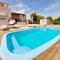Gennadi Serenity House- beachfront villa with pool - Gennadi