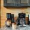Pet Friendly+ Hot Tub + Fire Pit + Game Room