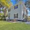 The Bluffton Village Home - 5 BR in Old Town w Carriage Home - Bluffton
